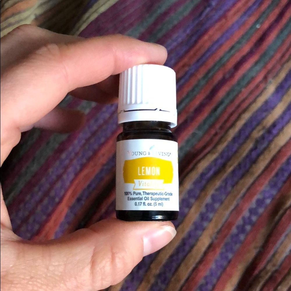 New! Lemon Young Living Essential Oil 5ml unopened